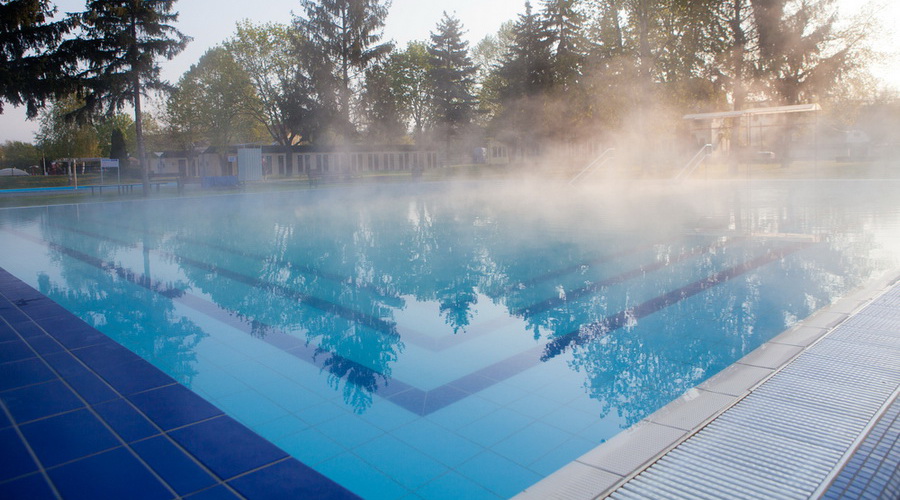 Come riscaldare la piscina